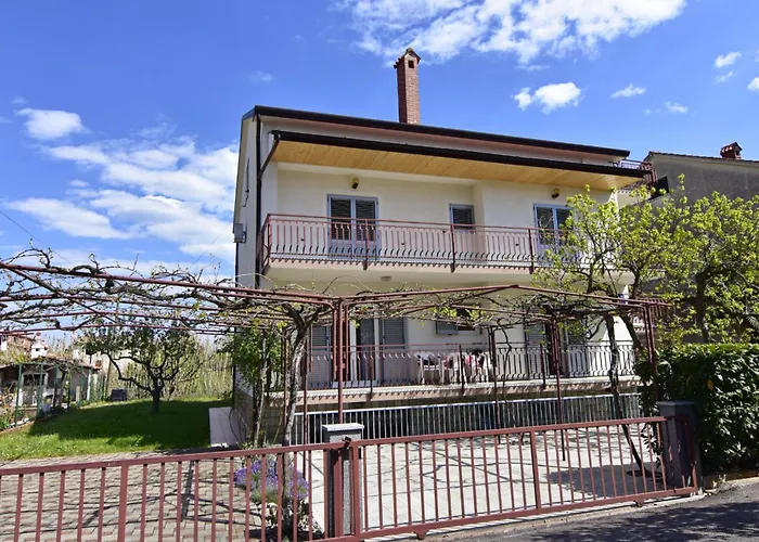 With Parking Space - 22473 아파트 우마그