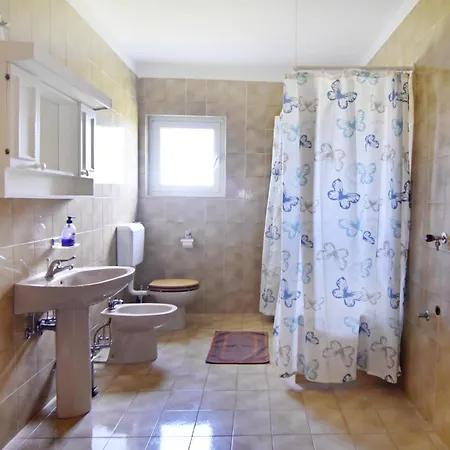 Apartment With A Parking Space - 22473 Umag